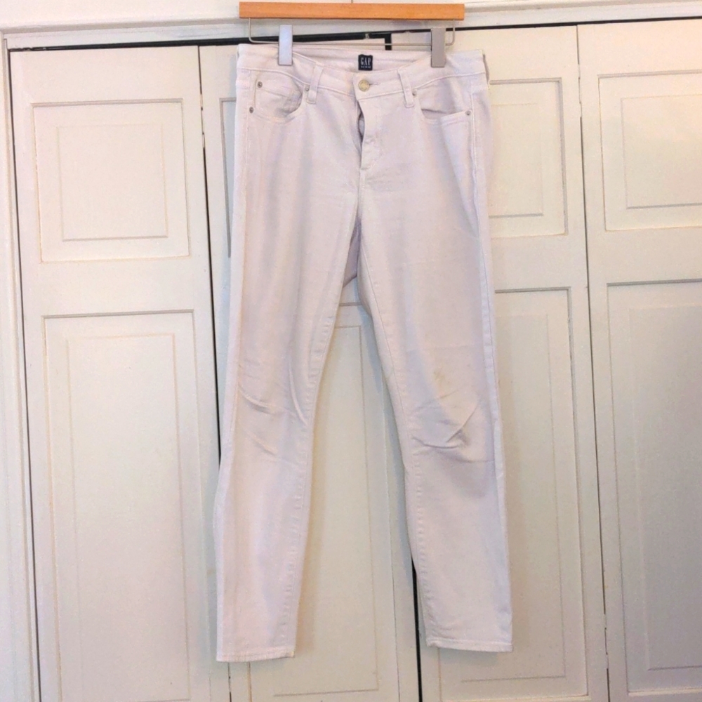 ⭐ 2/ $12 Gap white jeans size 30 (10) curvy true skinny